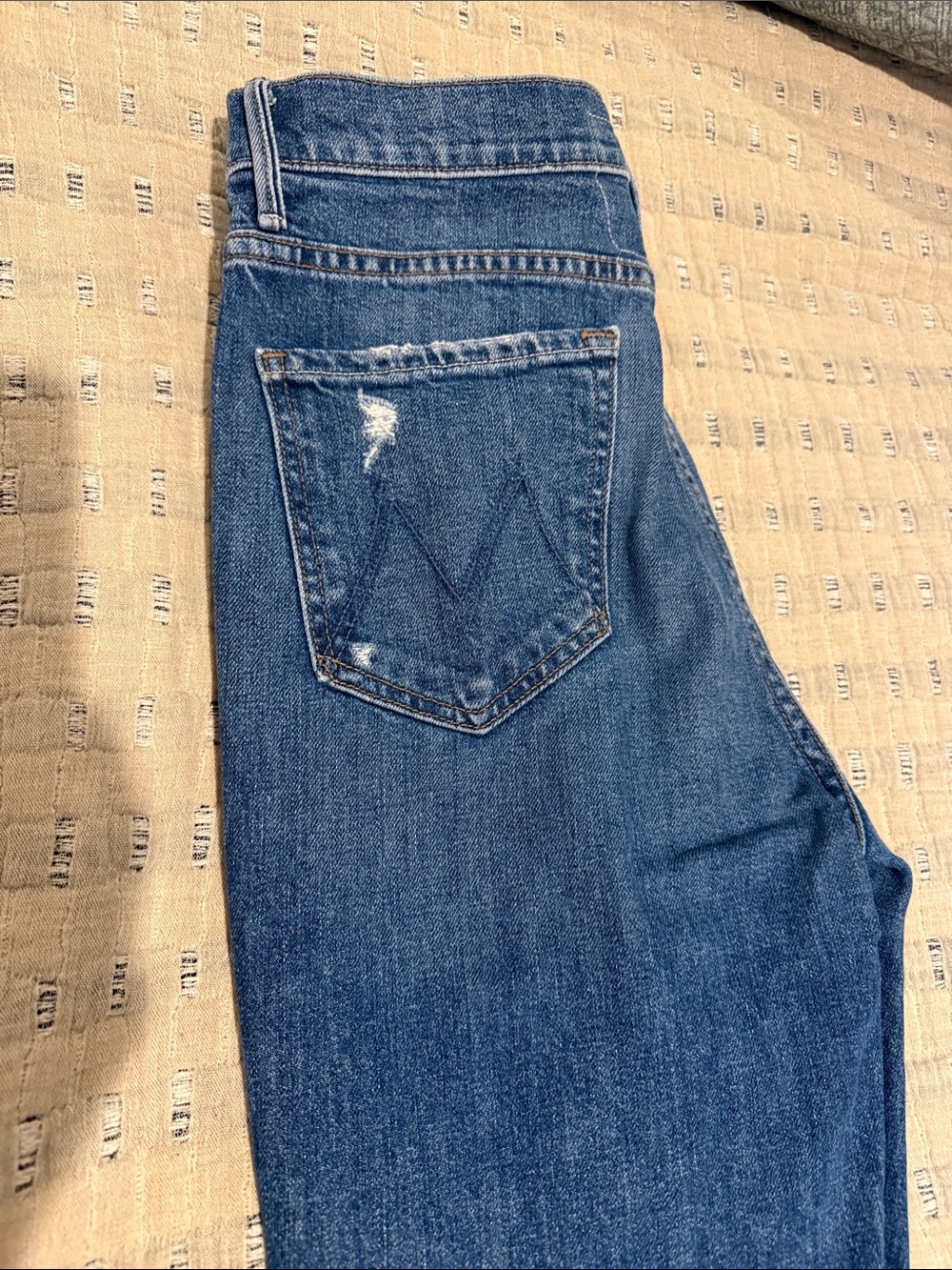 MOTHER High wasted Smokin DoubleAnkle jeans